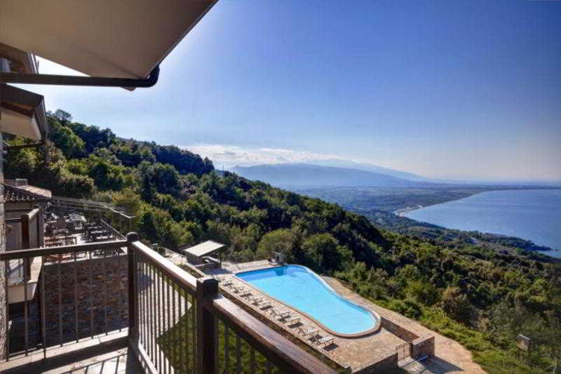 Dohos Boutique Hotel Larissa Buitenkant foto