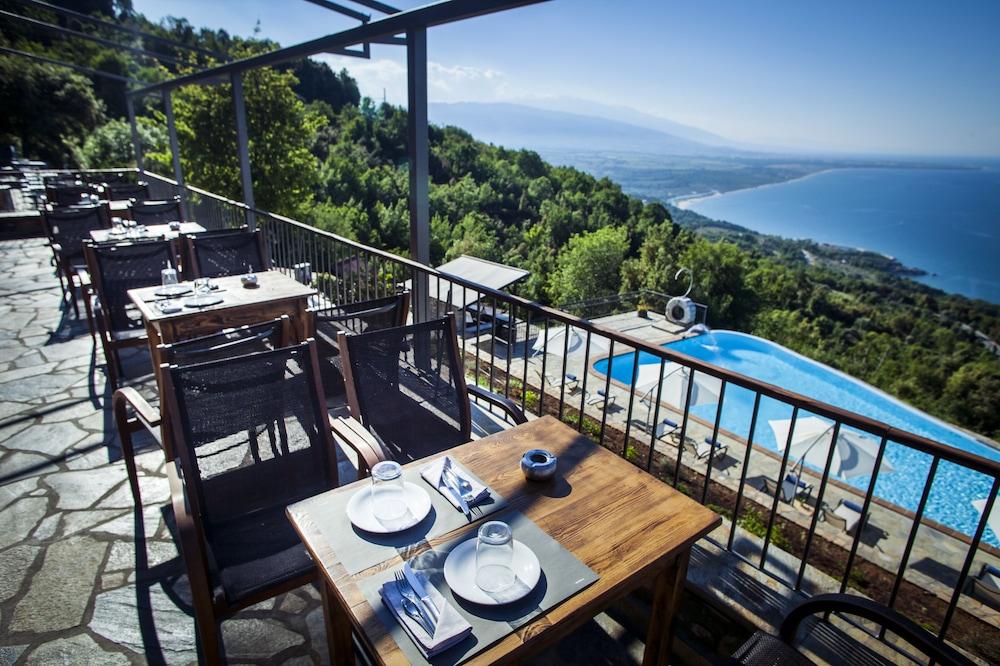 Dohos Boutique Hotel Larissa Buitenkant foto