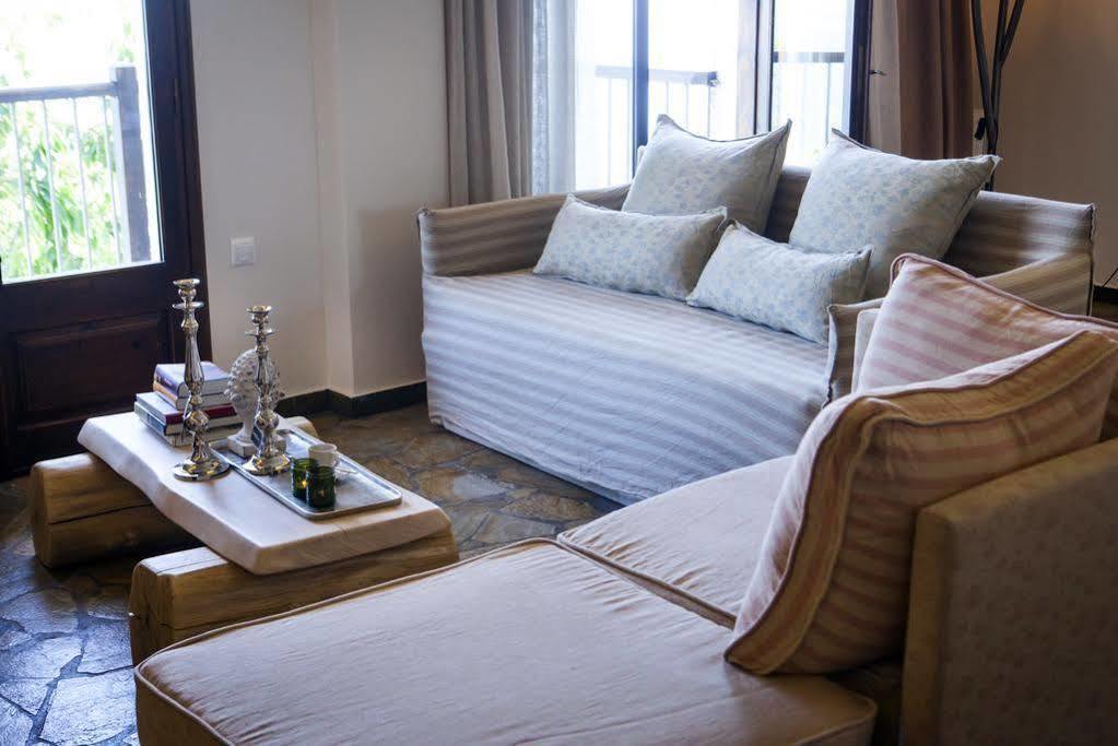 Dohos Boutique Hotel Larissa Buitenkant foto